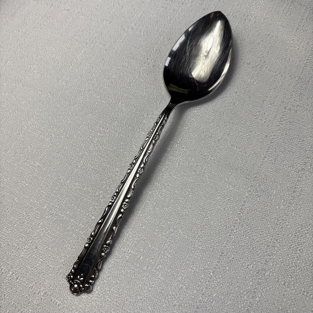 Oneida‎ CHERIE Stainless Solid Serving Spoon Deluxe Glossy Flatware